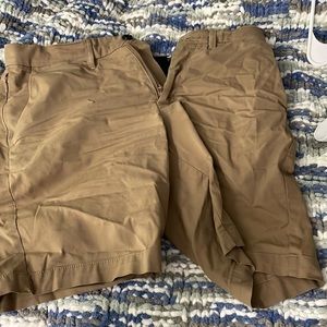 Good fellow Brown shorts